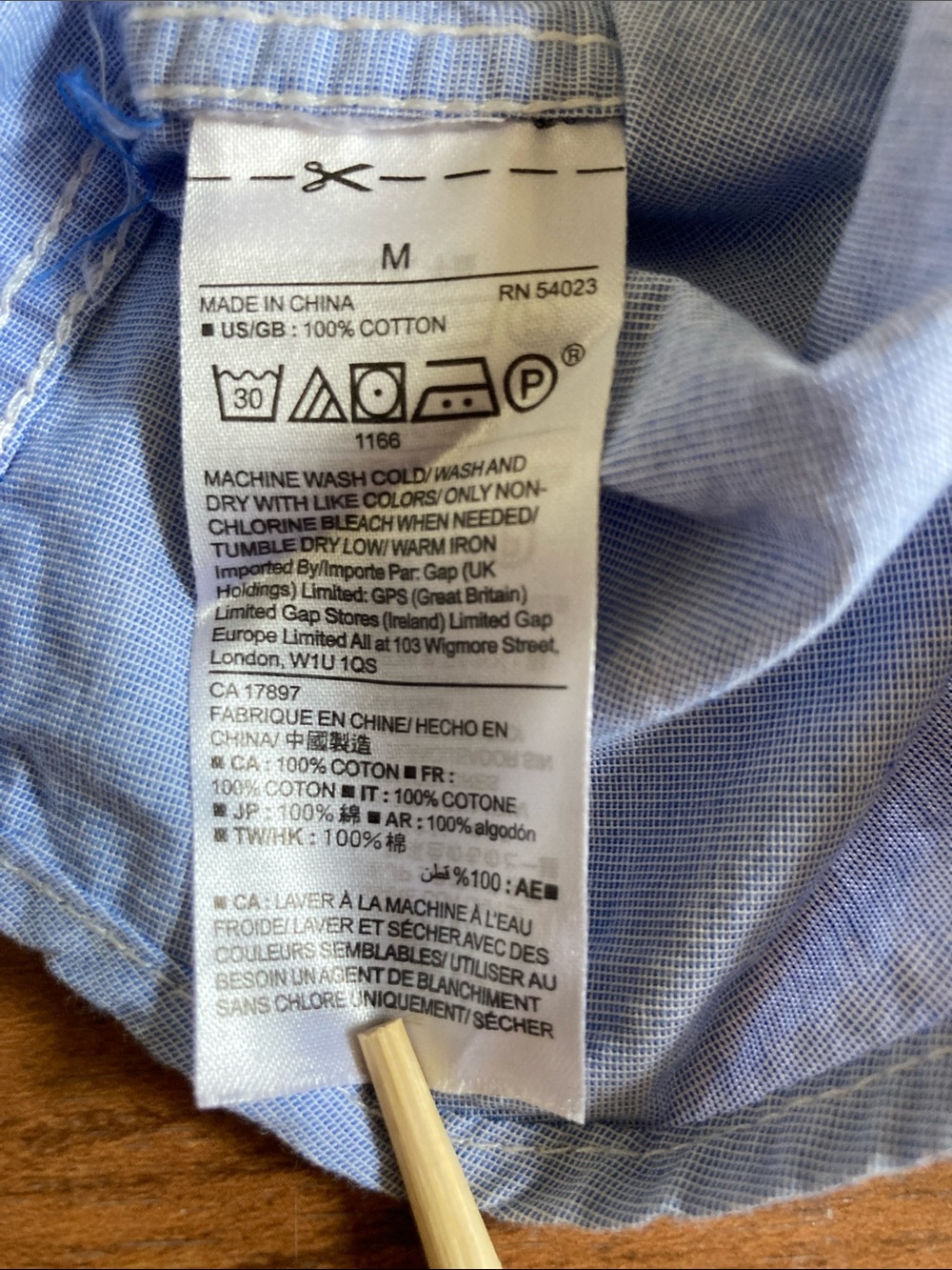 GAP Men’s Light Blue Button-Down Oxford Shirt 100% cotton - Picture 3 of 6